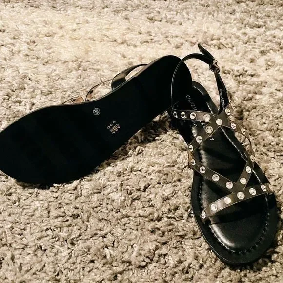 46) NWT Chinese Laundry Candi Sandals - Picture 5 of 8